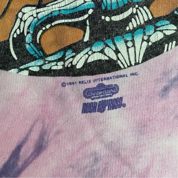 SOLD ELSEWHERE Vintage ‘91 Disco Skeleton Relix Tshirt - Picture 6 of 8